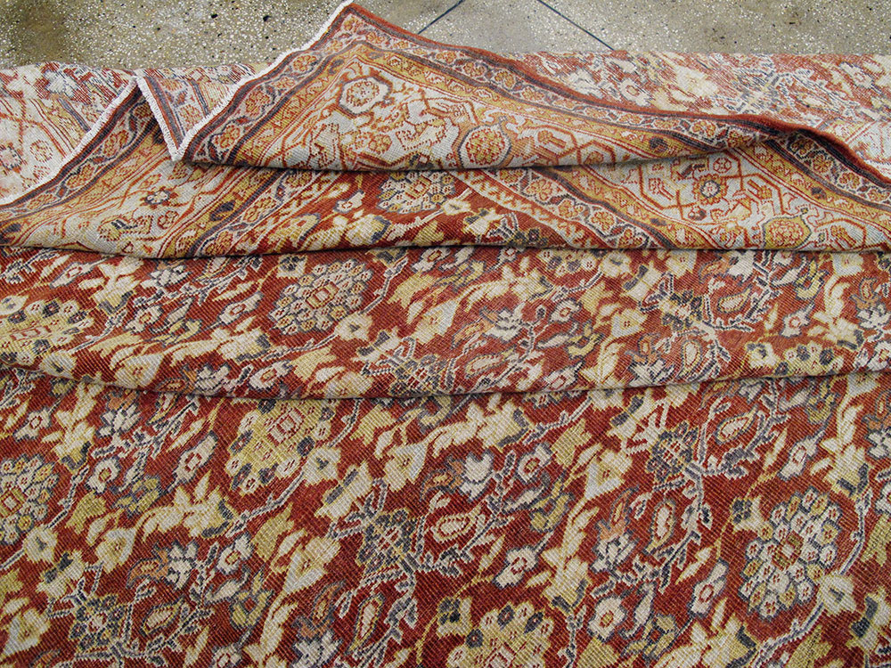 Antiuqe Persian Mahal Carpet, No.22794 - Galerie Shabab