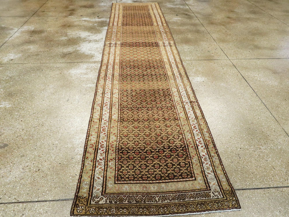 Vintage Persian Kurdish Runner, No.22799 - Galerie Shabab