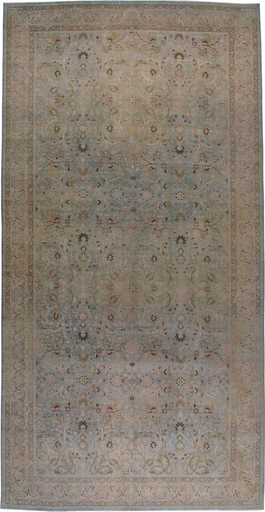 Antique Tabriz Carpet, No.22809 - Galerie Shabab