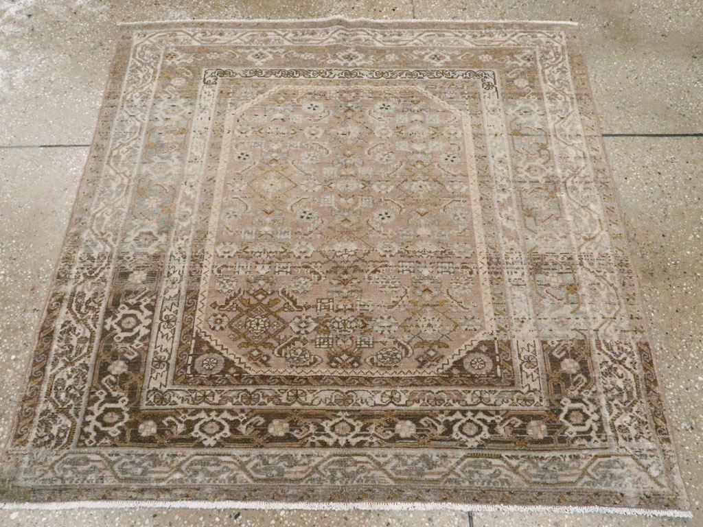 Vintage Malayer Square Rug, No.22810 - Galerie Shabab
