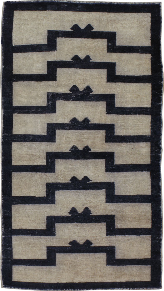Vintage Tulu Rug, No.22811 - Galerie Shabab
