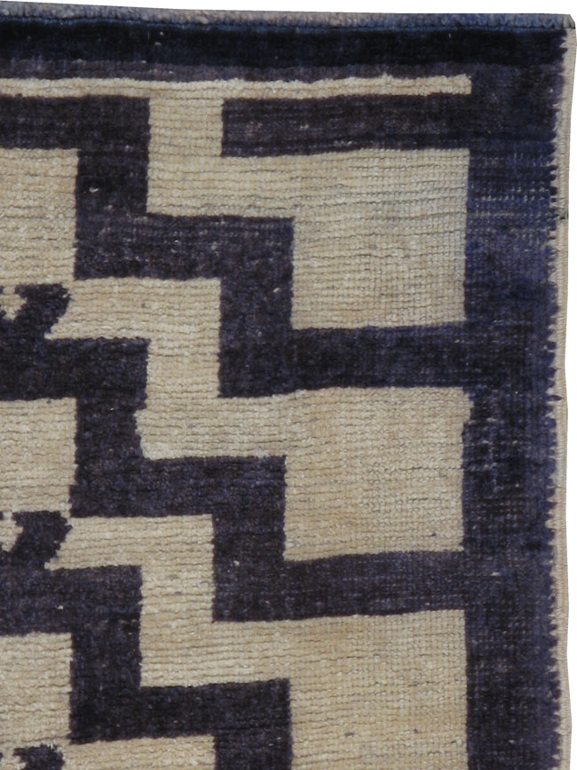 Vintage Tulu Rug, No.22815 - Galerie Shabab