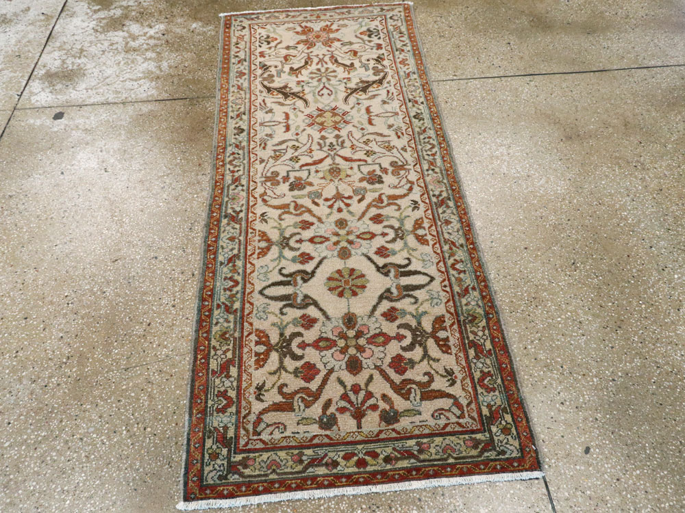 Vintage Persian Malayer Runner, No.22827 - Galerie Shabab