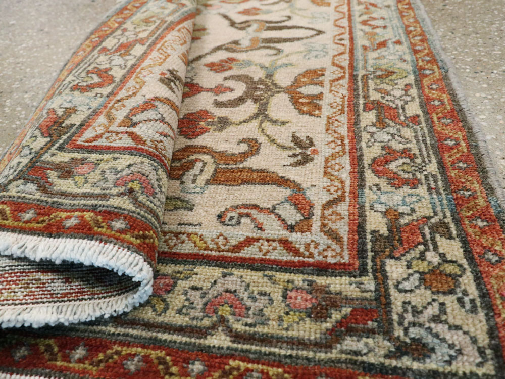 Vintage Persian Malayer Runner, No.22827 - Galerie Shabab