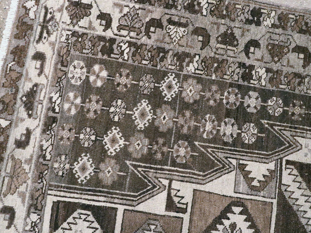 Antique Persian Malayer Rug, No.22831 - Galerie Shabab