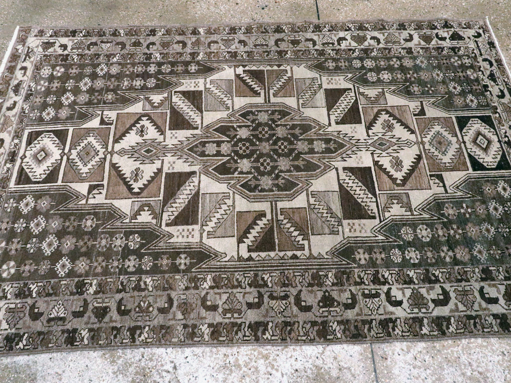 Antique Persian Malayer Rug, No.22831 - Galerie Shabab