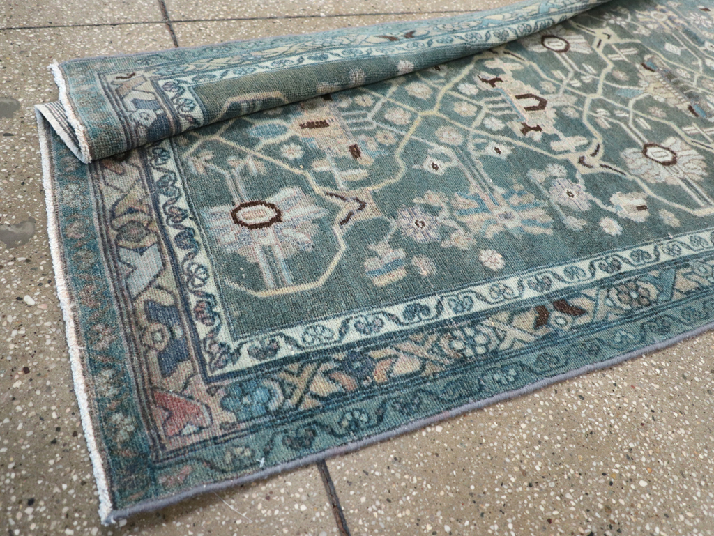 Vintage Persian Malayer Runner, No.22837 - Galerie Shabab
