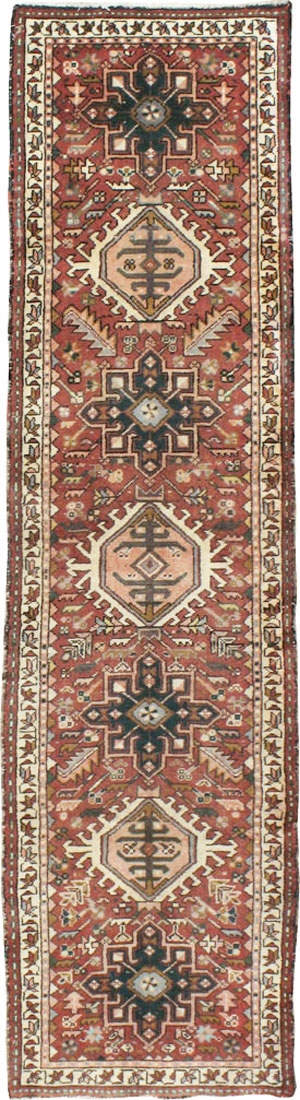 Vintage Persian Karajeh Runner, No.22848 - Galerie Shabab