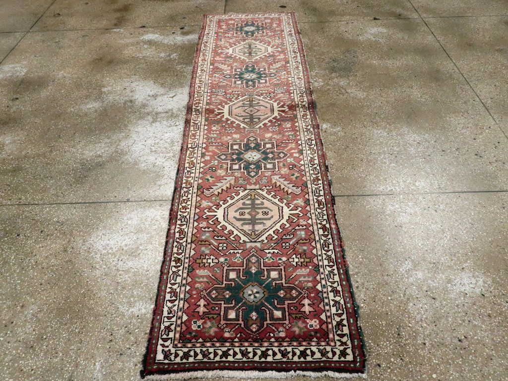 Vintage Persian Karajeh Runner, No.22848 - Galerie Shabab