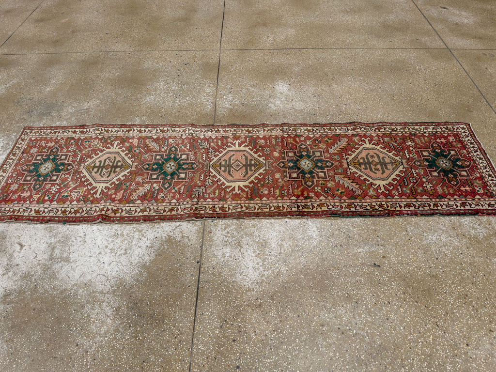 Vintage Persian Karajeh Runner, No.22848 - Galerie Shabab