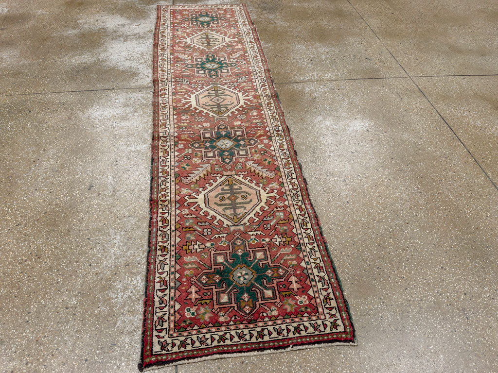 Vintage Persian Karajeh Runner, No.22848 - Galerie Shabab