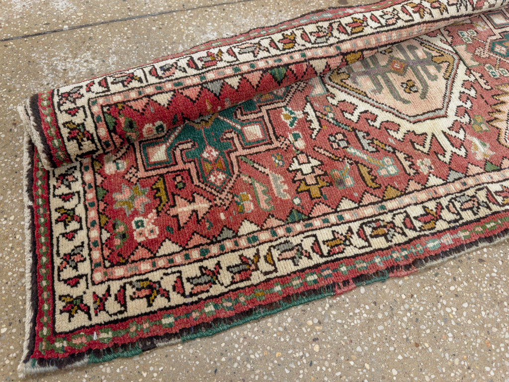 Vintage Persian Karajeh Runner, No.22848 - Galerie Shabab