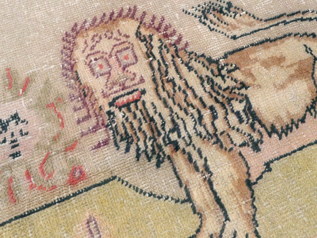 Antique Turkish Sivas Pictorial Rug, No.22858 - Galerie Shabab