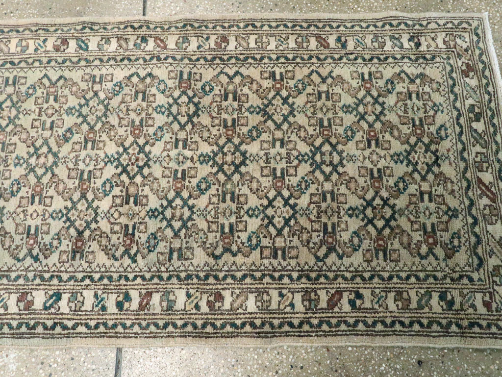 Vintage Persian Malayer Runner, No.22875 - Galerie Shabab