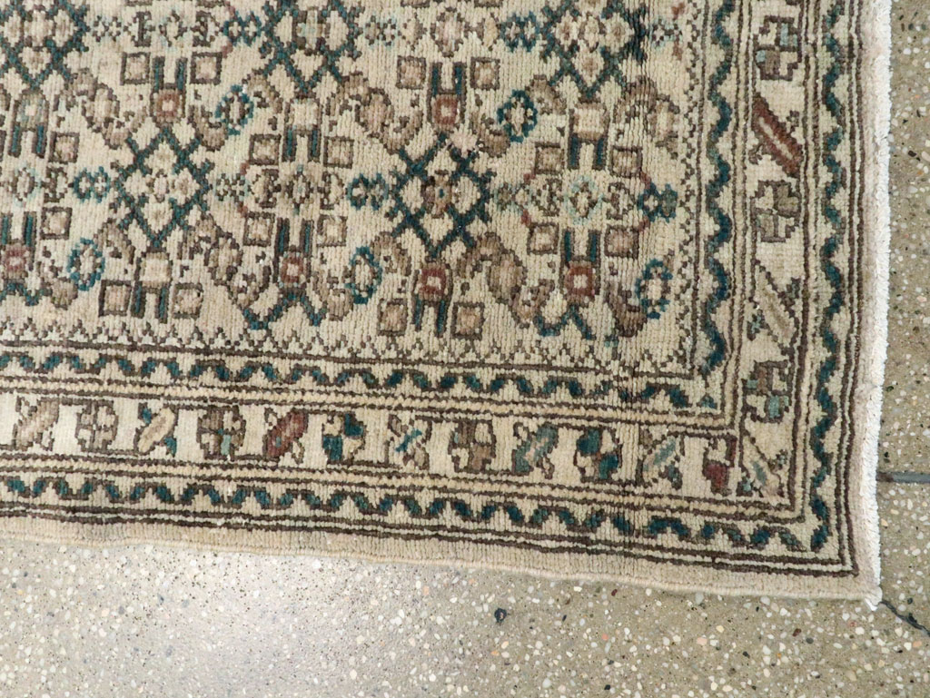 Vintage Persian Malayer Runner, No.22875 - Galerie Shabab