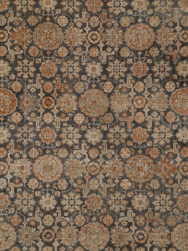 Antique Persian Tabriz Carpet, No.22888 - Galerie Shabab