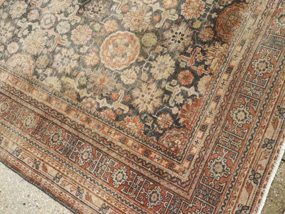 Antique Persian Tabriz Carpet, No.22888 - Galerie Shabab