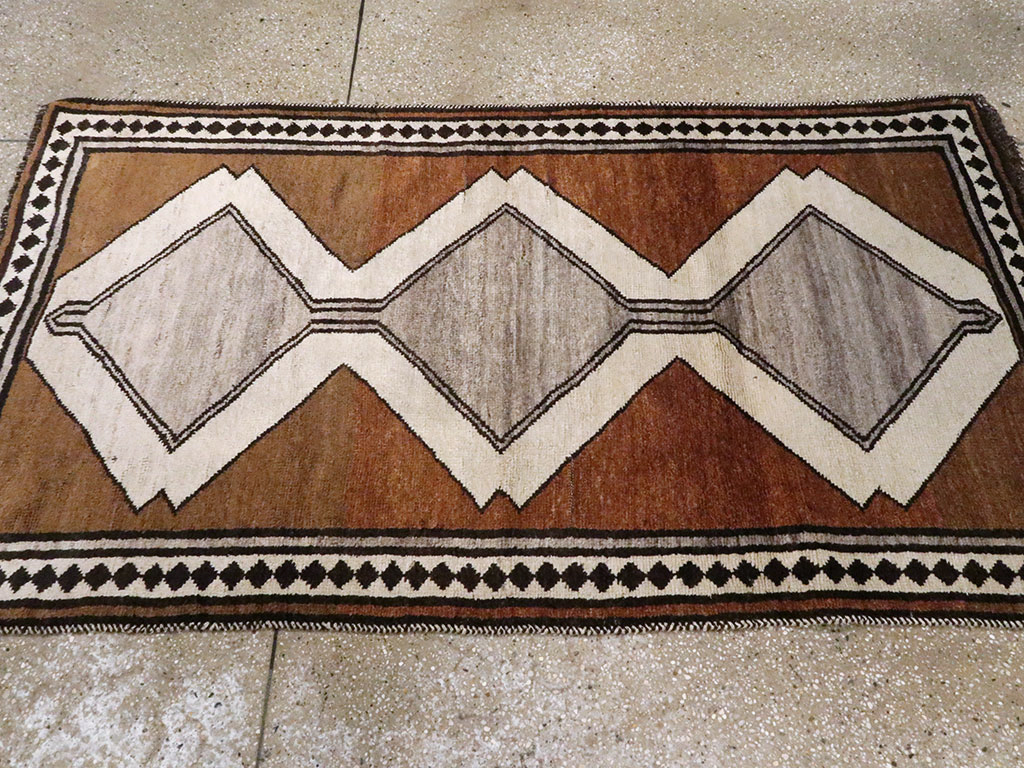 Vintage Persian Gabbeh Rug, No.22892 - Galerie Shabab