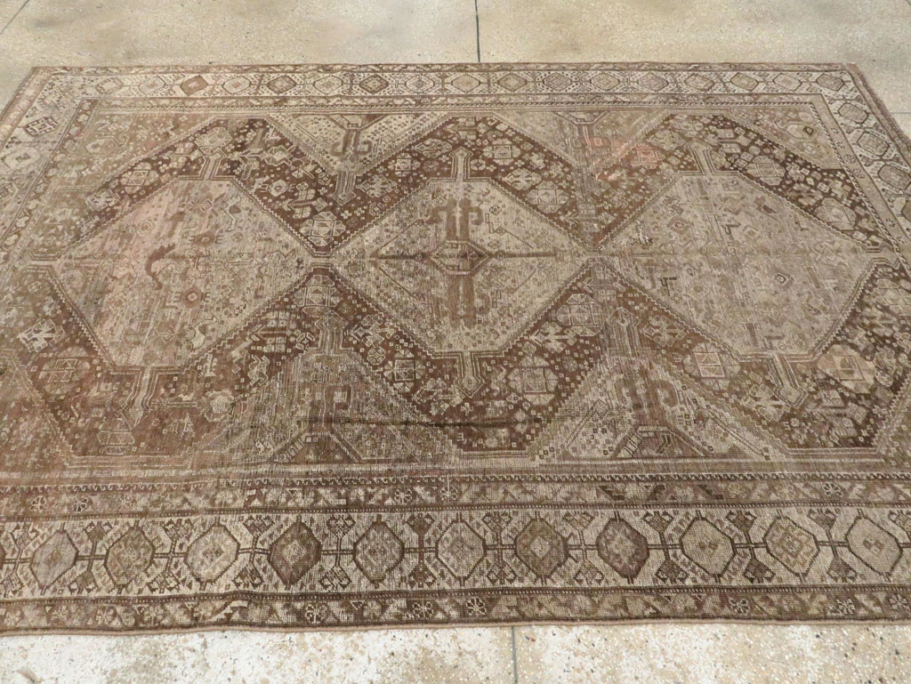 Vintage Persian Shiraz Carpet, No.22895 - Galerie Shabab