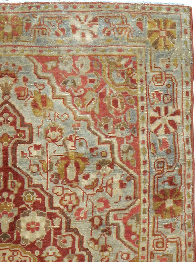 Antique Persian Sarouk Fereghan Throw Rug, No.22904 - Galerie Shabab