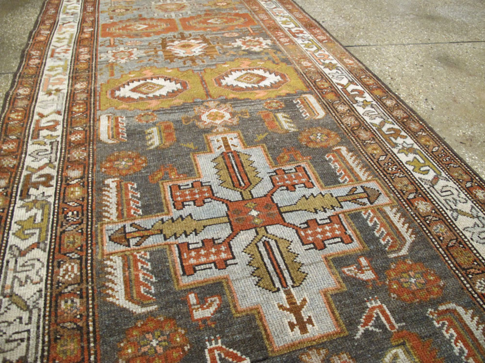 Antique Persian Malayer Runner, No.22918 - Galerie Shabab