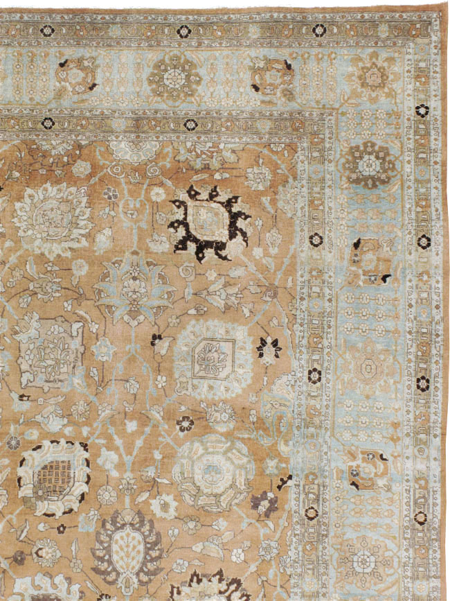 Antique Persian Tabriz Carpet, No.22919 - Galerie Shabab