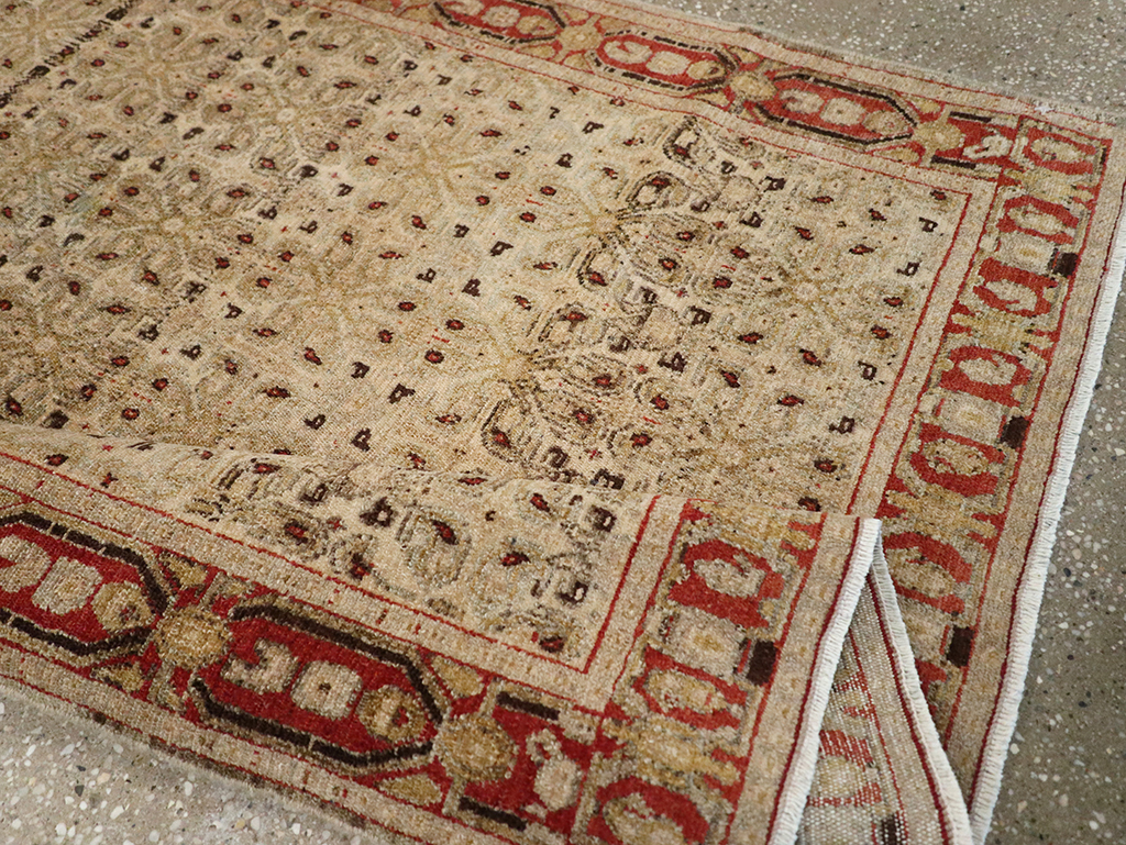 Antique Persian Senneh Malayer Rug, No.22945 - Galerie Shabab
