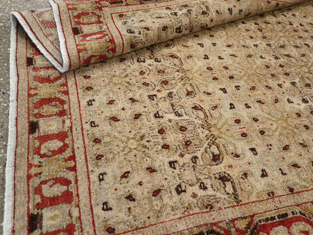 Antique Persian Senneh Malayer Rug, No.22945 - Galerie Shabab