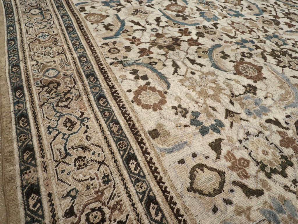 Antique Persian Mahal Carpet, No.22947 - Galerie Shabab
