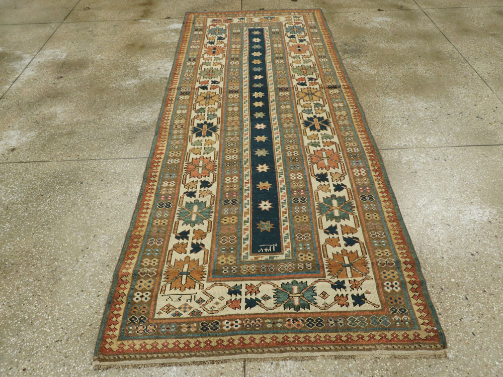 Antique Caucasian Shirvan Rug, No.22955 - Galerie Shabab