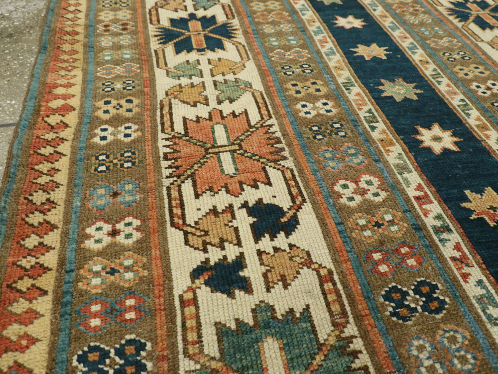 Antique Caucasian Shirvan Rug, No.22955 - Galerie Shabab