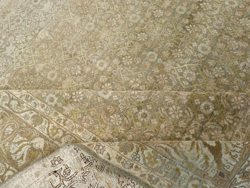 Antique Persian Bidjar Carpet, No.22961 - Galerie Shabab