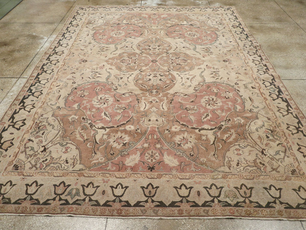 Vintage Indian Lahore Room Size Carpet, No.22965 - Galerie Shabab