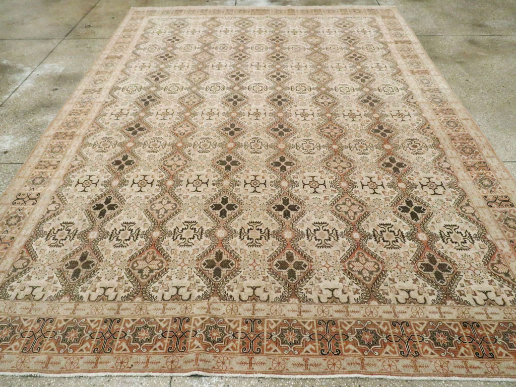 Vintage Persian Quom Room Size Carpet, No.22967 - Galerie Shabab