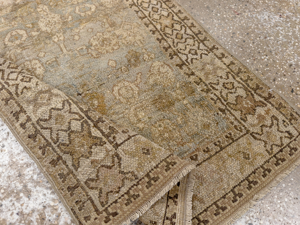 Antique Persian Bibikabad Throw Rug, No.22969 - Galerie Shabab