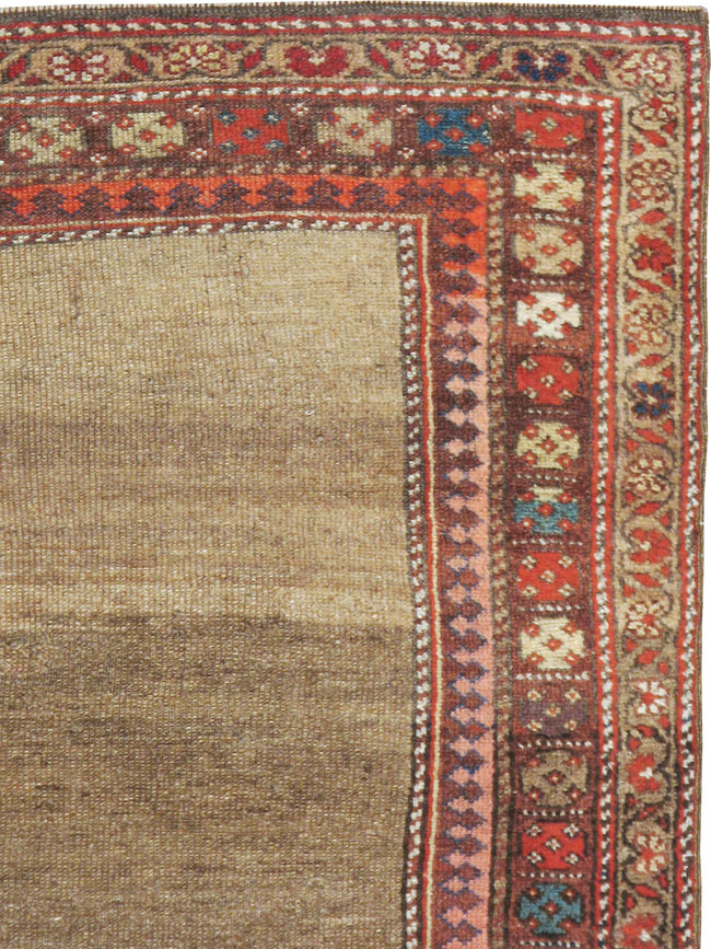 Antique Persian Kurdish Rug, No.22970 - Galerie Shabab