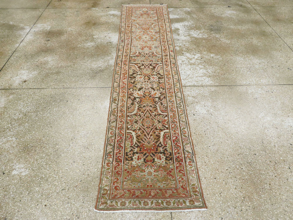 Antique Persian Malayer Runner, No.22972 - Galerie Shabab