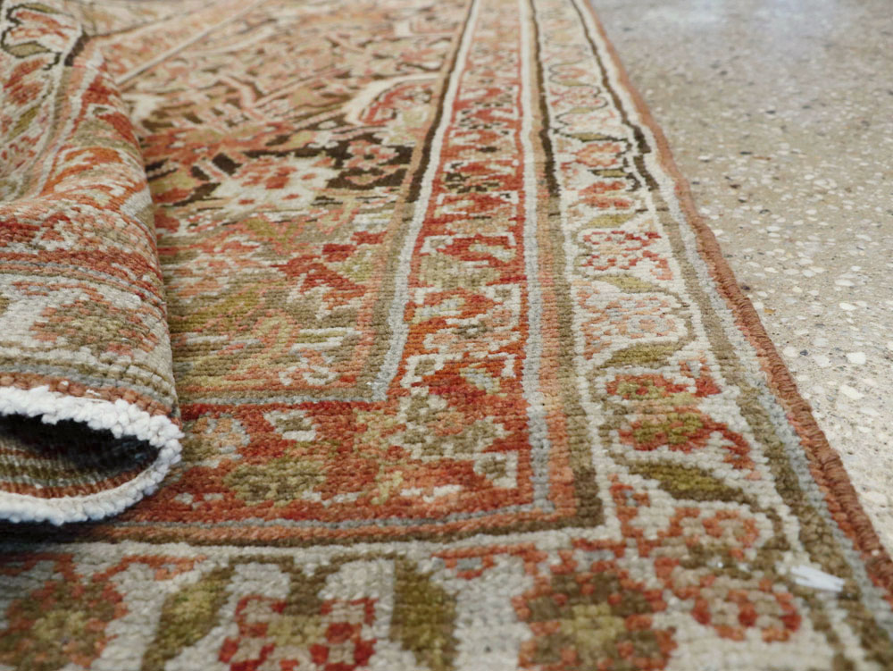 Antique Persian Malayer Runner, No.22972 - Galerie Shabab