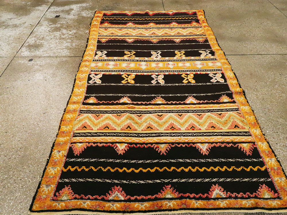 Vintage Moroccan Rug, No.22974 - Galerie Shabab
