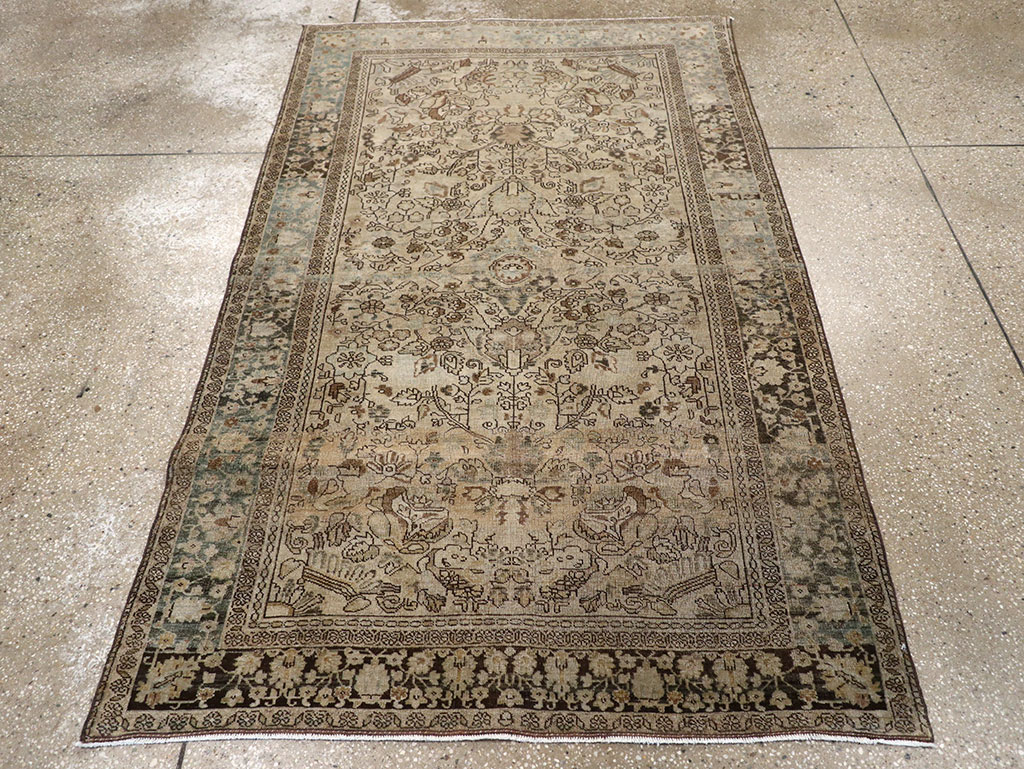 Antiuqe Persian Sarouk Fereghan Rug, No.22979 - Galerie Shabab