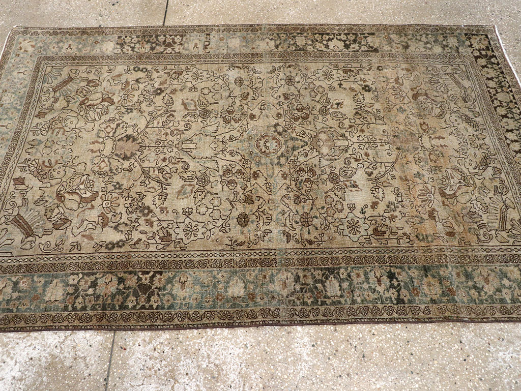 Antiuqe Persian Sarouk Fereghan Rug, No.22979 - Galerie Shabab