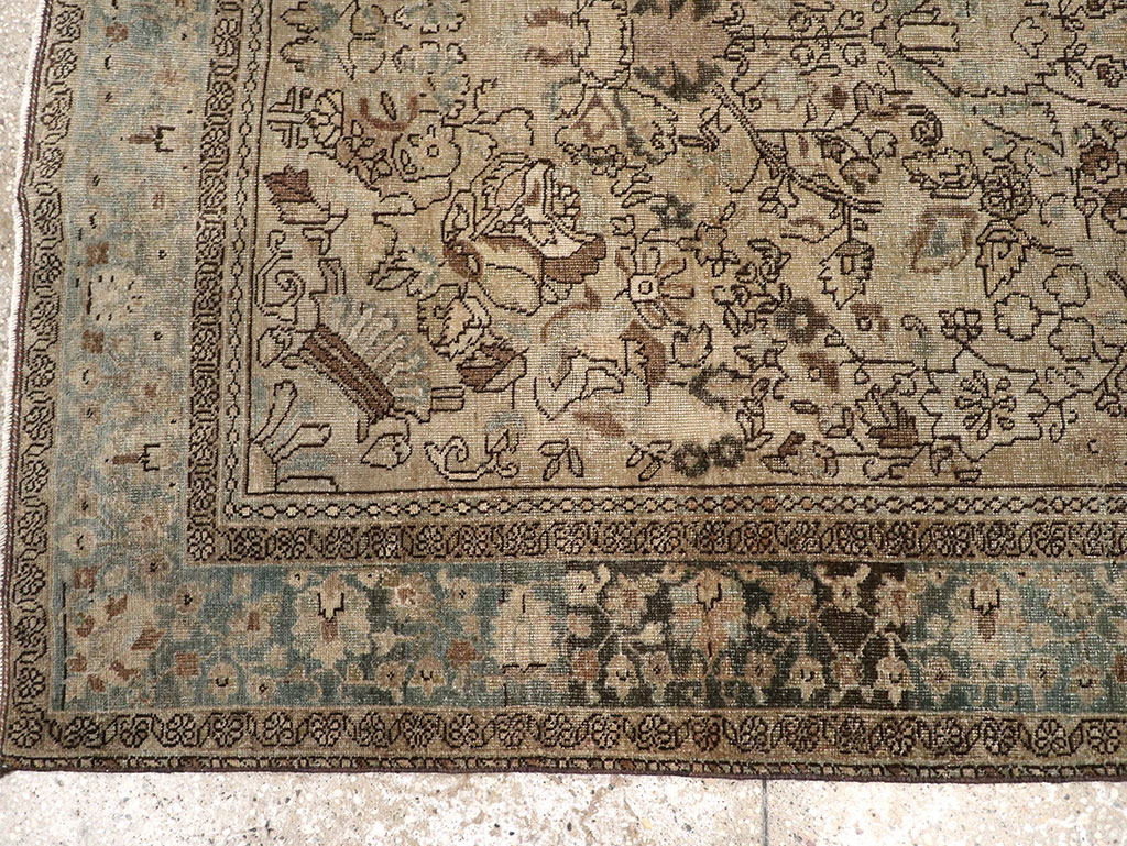 Antiuqe Persian Sarouk Fereghan Rug, No.22979 - Galerie Shabab