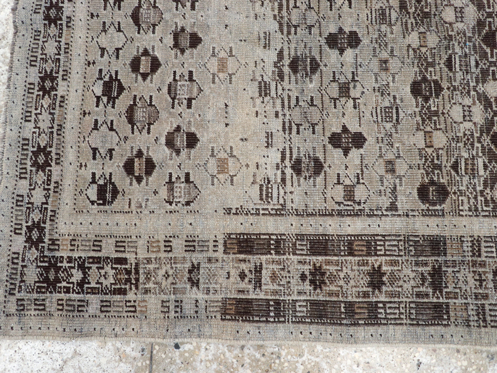 Antique Persian Baluch Rug, No.22981 - Galerie Shabab