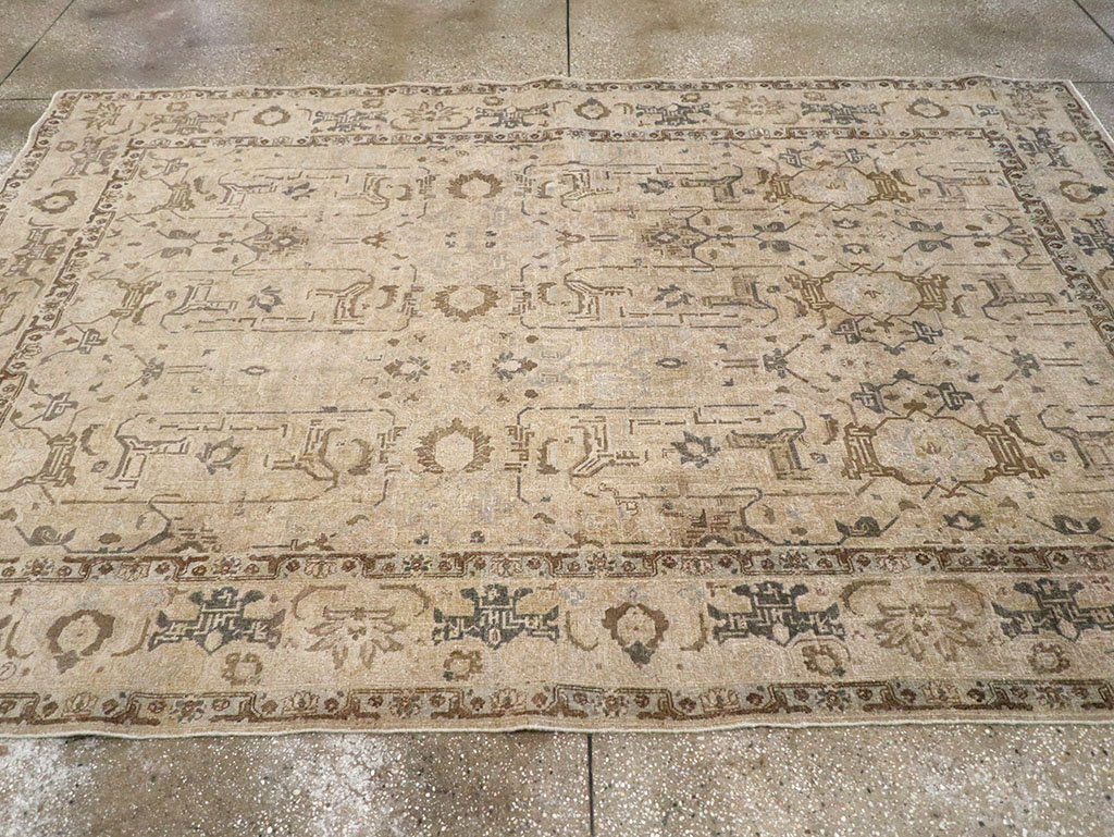 Vintage Persian Tabriz Accent Carpet, No.22986 - Galerie Shabab