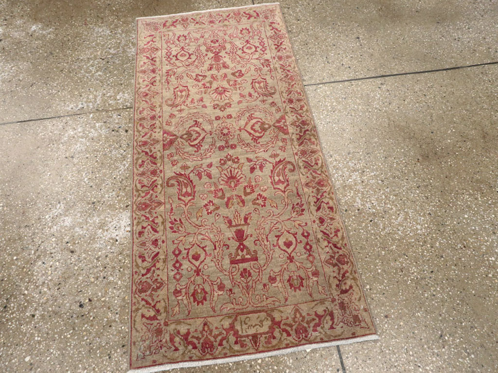 Antique Persian Lavar Kerman Rug, No.23000 - Galerie Shabab