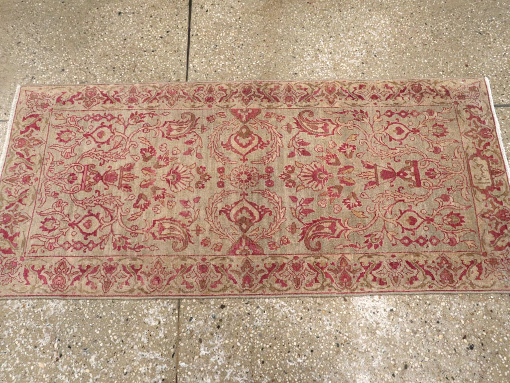 Antique Persian Lavar Kerman Rug, No.23000 - Galerie Shabab