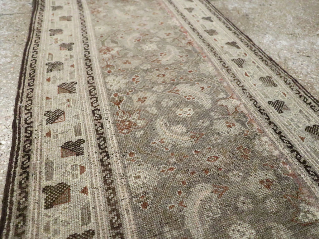 Antique Persian Malayer Runner, No.23013 - Galerie Shabab