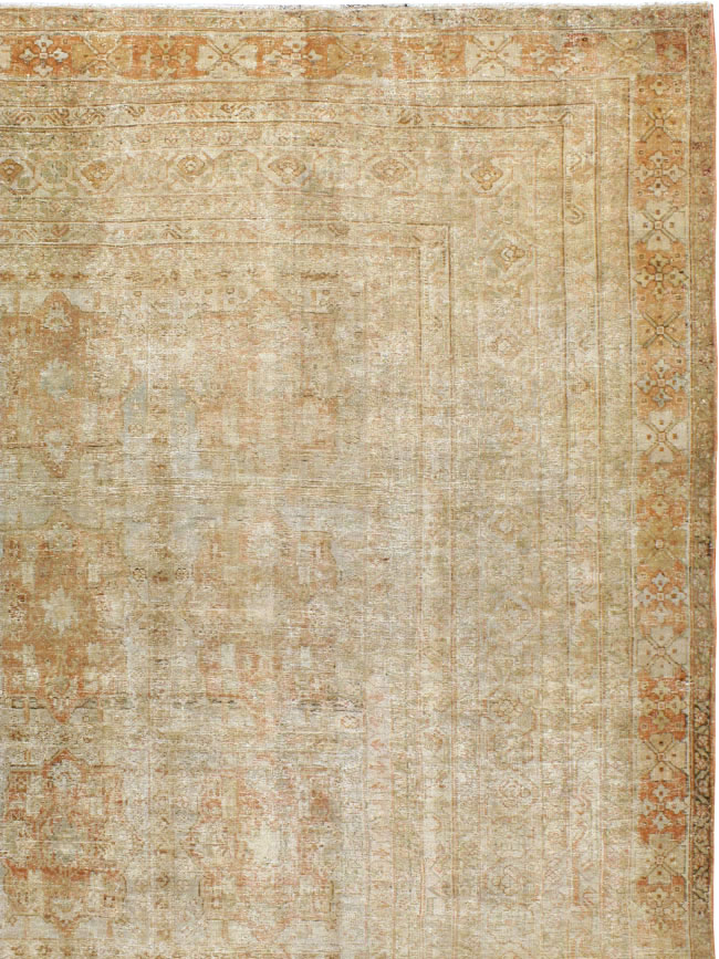 Vintage Turkish Anatolian Distressed Carpet, No.23022 - Galerie Shabab