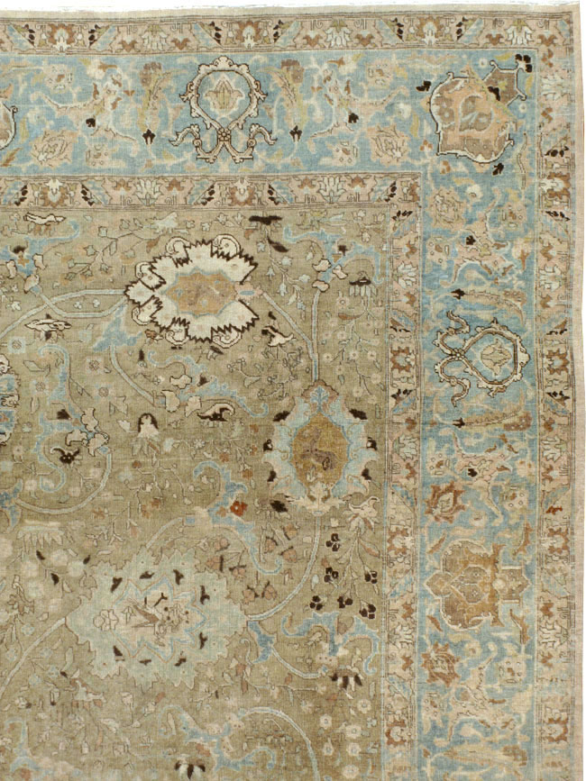 Antique Persian Tabriz Carpet, No.23023 - Galerie Shabab