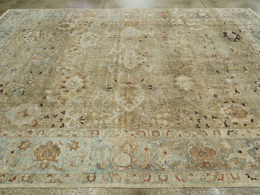 Antique Persian Tabriz Carpet, No.23023 - Galerie Shabab